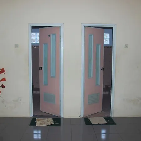Jelajah Batukaras Apartment Exterior photo