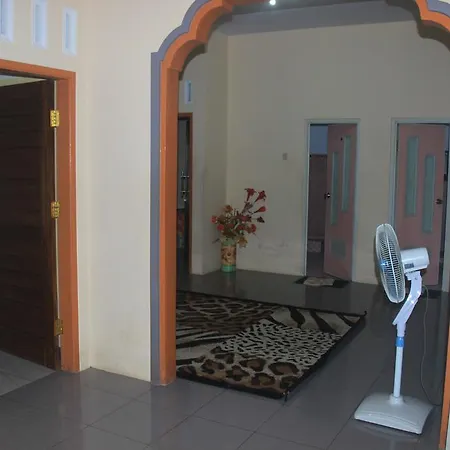 Jelajah Batukaras Apartment Exterior photo